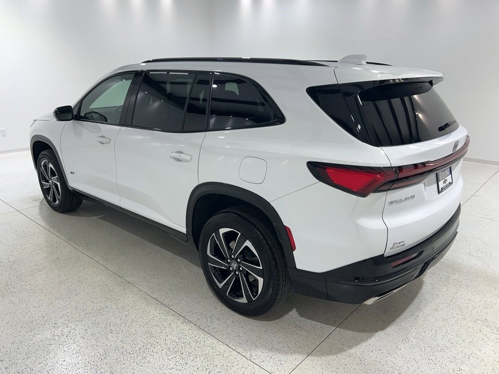 Used 2025 Buick Enclave Sport Touring SUV