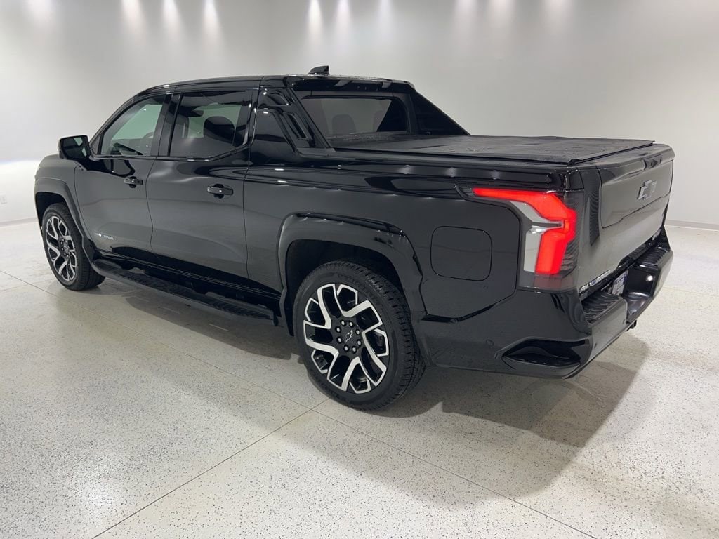 New 2024 Chevrolet Silverado EV RST Truck