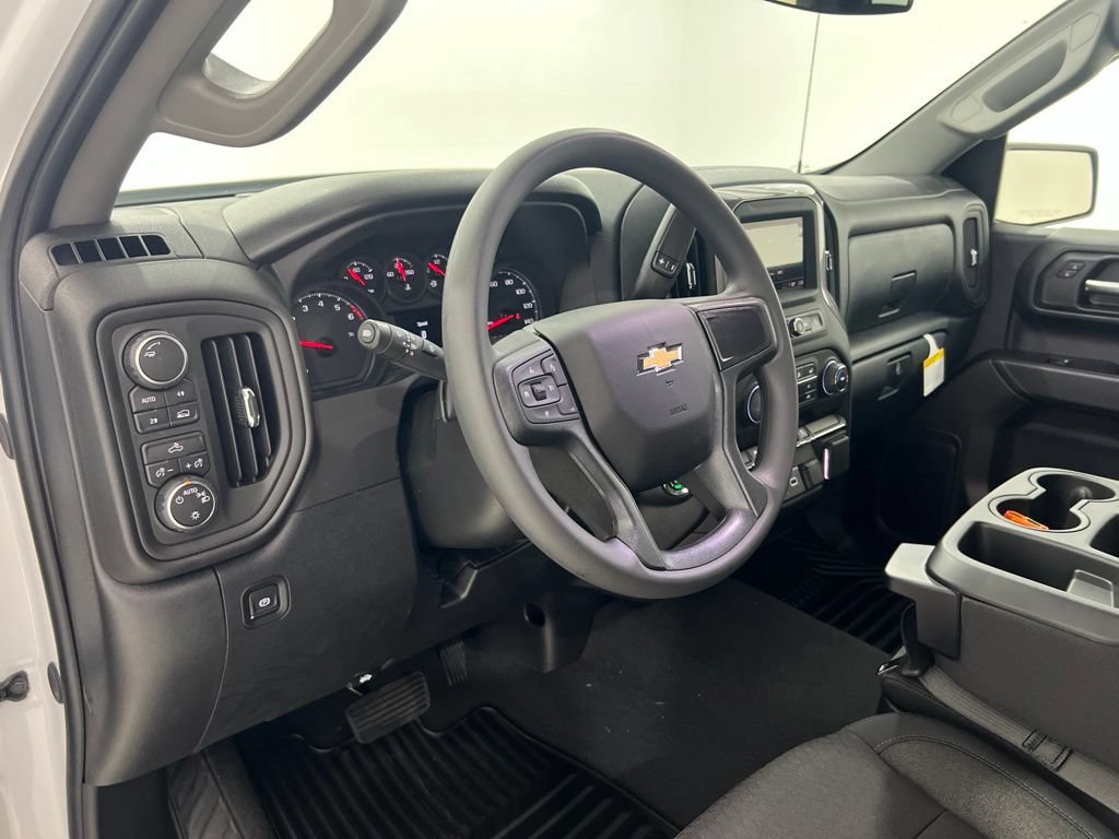 2026 Chevrolet Silverado 1500 Custom - Photo 9