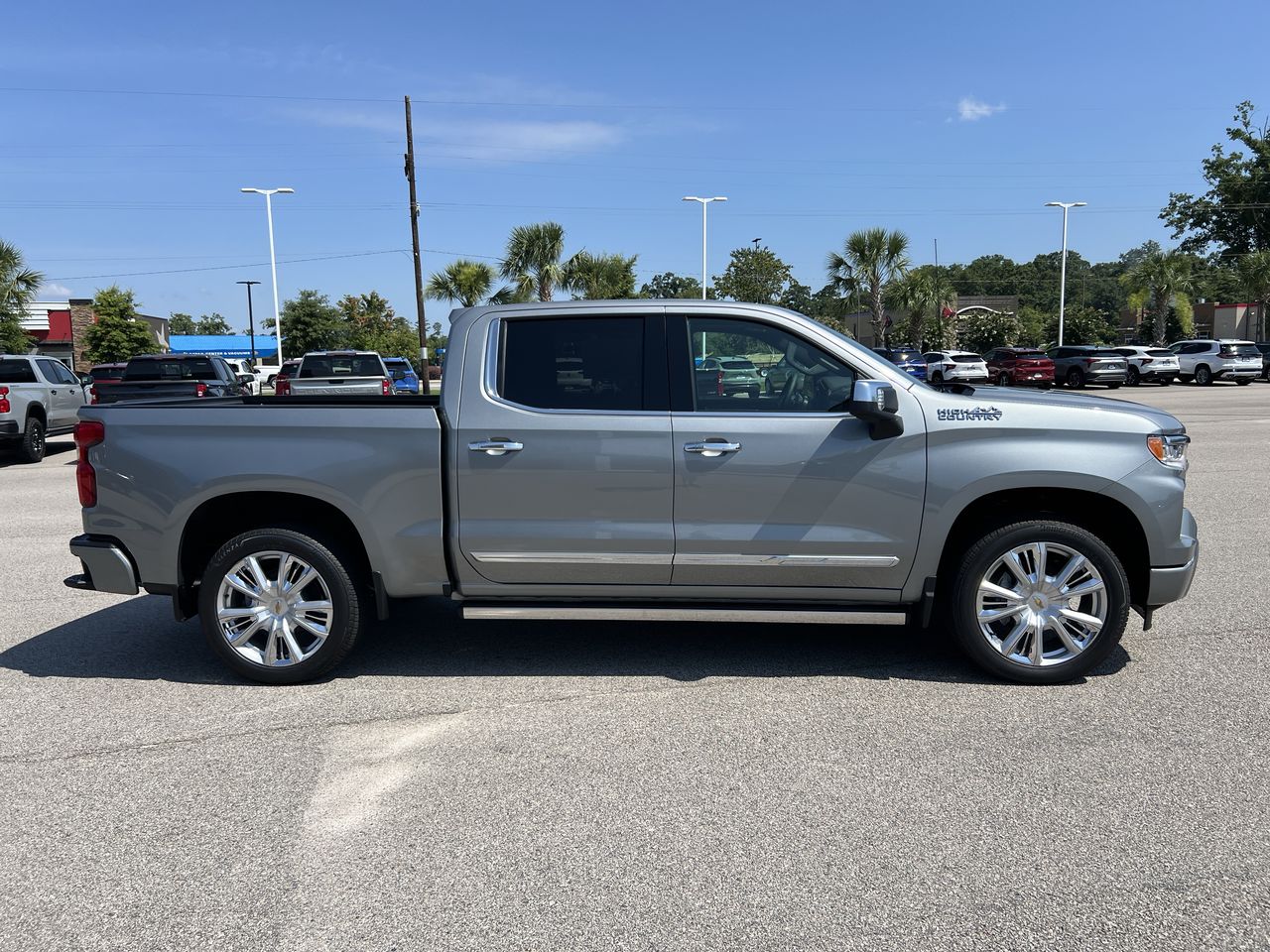 2025 Chevrolet Silverado 1500 High Country - Photo 40