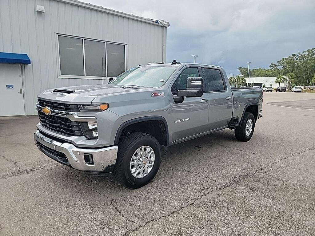 Used 2025 Chevrolet Silverado 2500 HD LT Truck Crew Cab