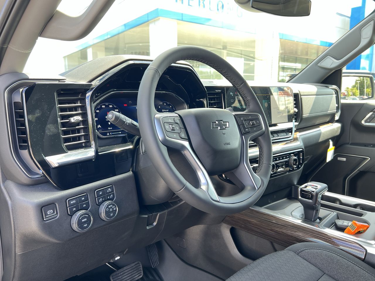 2024 Chevrolet Silverado 1500 RST - Photo 44