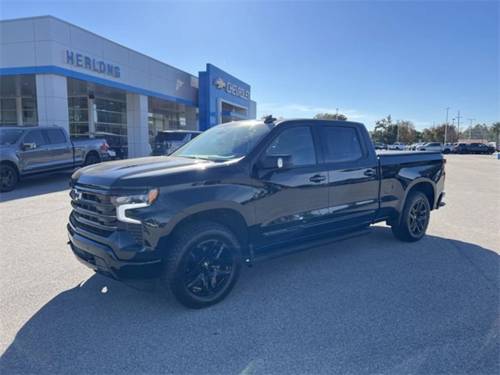 Used 2024 Chevrolet Silverado 1500 High Country Truck Crew Cab