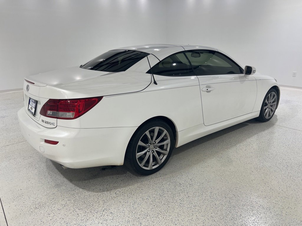 2015 Lexus IS 250C photo 4