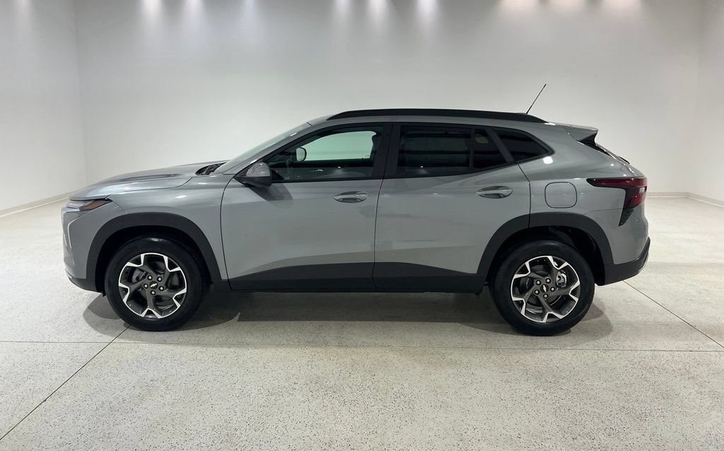 New 2026 Chevrolet Trax LT SUV