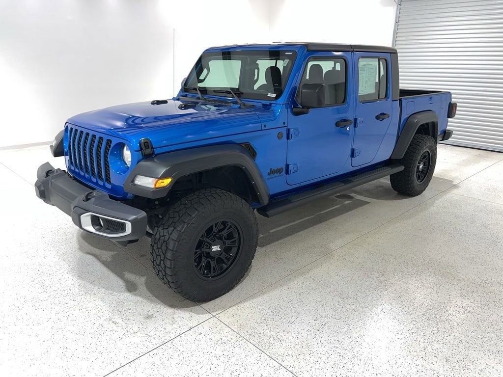 2023 Jeep Gladiator Sport's photo
