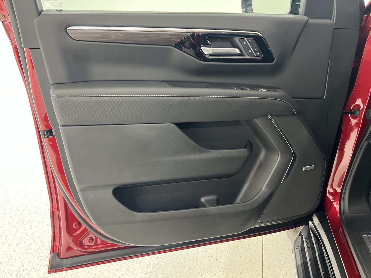 2025 Chevrolet Tahoe Premier - Photo 53