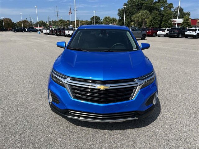 2024 Chevrolet Equinox photo 2
