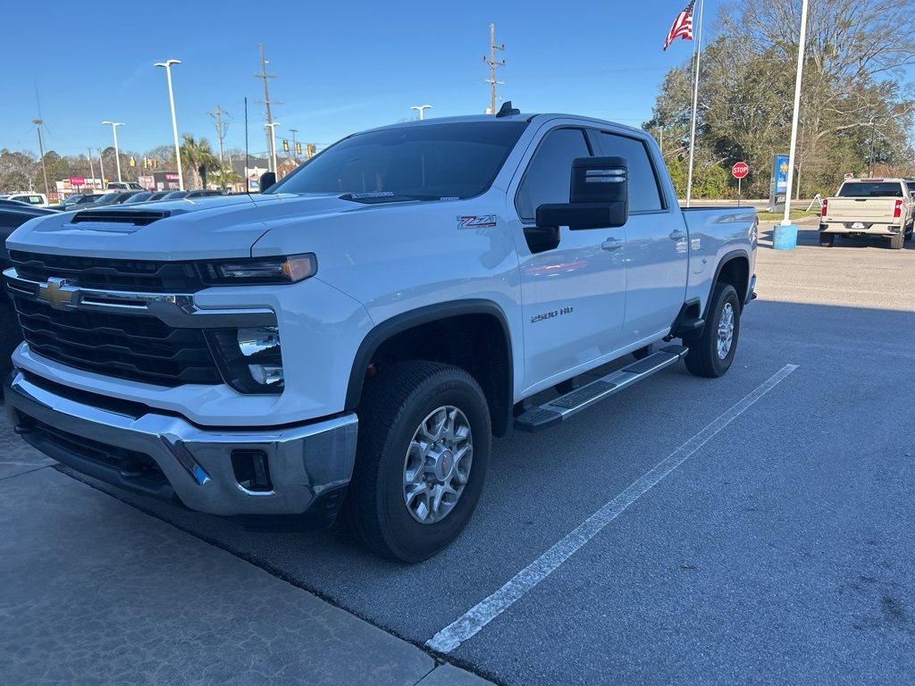 2024 Chevrolet Silverado 2500 HD Truck Crew Cab 