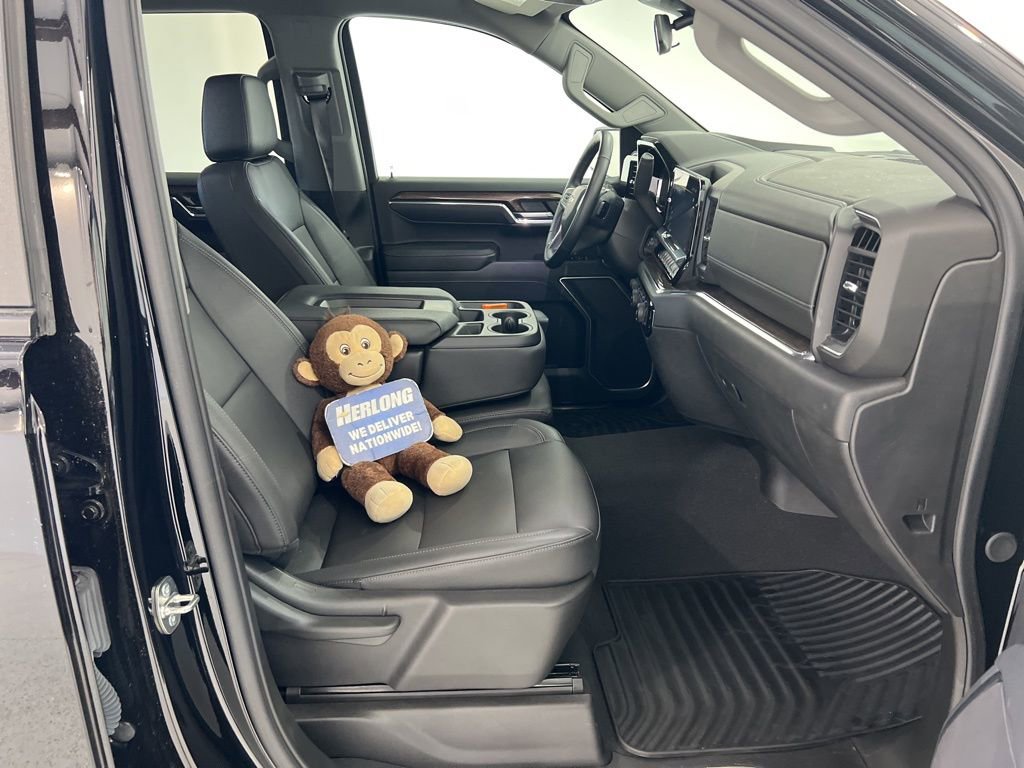 2024 Chevrolet Silverado 1500 LT - Photo 23