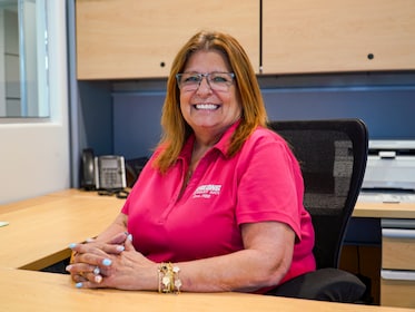 Staff member ELAINE DERRICK from ID_a5b594689ca8