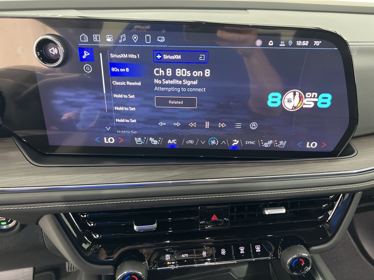 2025 Chevrolet Tahoe Premier - Photo 45