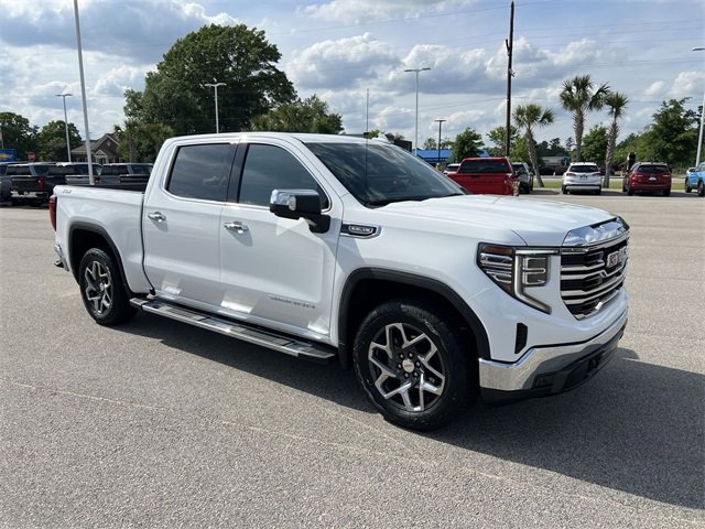 Used 2023 GMC Sierra 1500 SLT with VIN 3GTUUDED3PG194957 for sale in Batesburg Leesville, SC