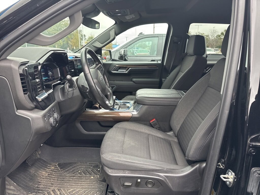 Used 2024 Chevrolet Silverado 1500 RST Truck Crew Cab