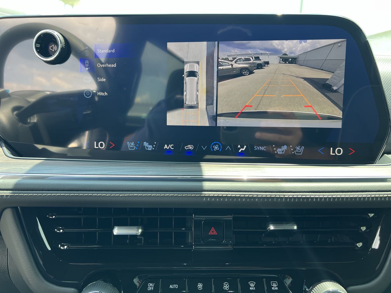2025 Chevrolet Suburban Premier - Photo 47