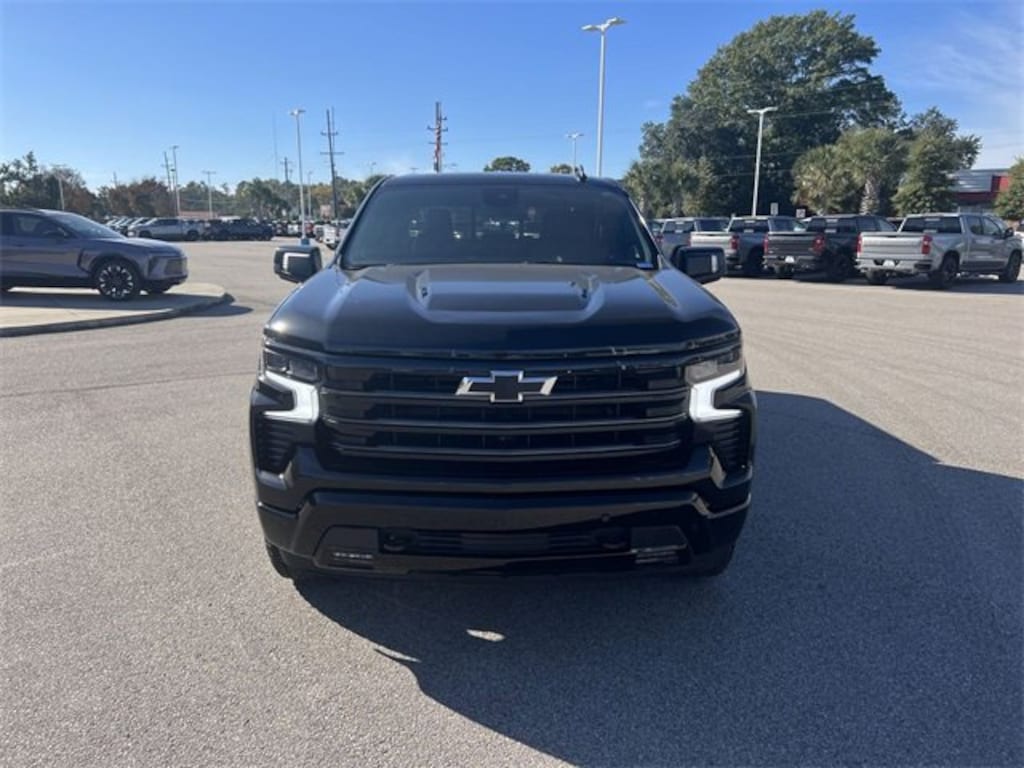 Used 2024 Chevrolet Silverado 1500 High Country Truck Crew Cab