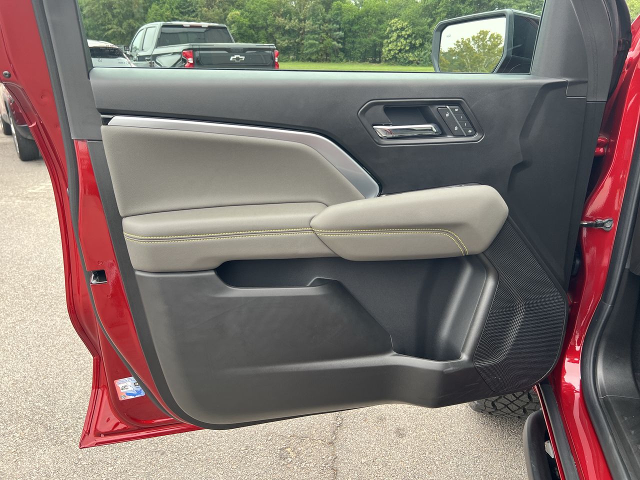 2025 Chevrolet Colorado ZR2 - Photo 54