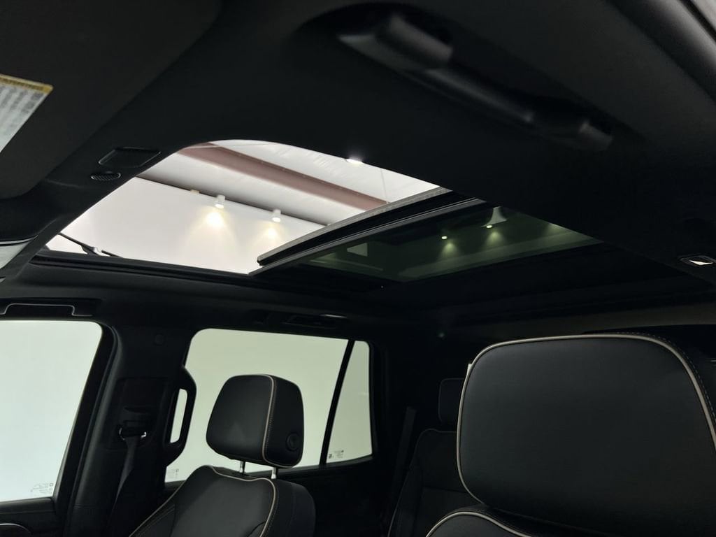 2024 Chevrolet Tahoe Premier - Photo 17