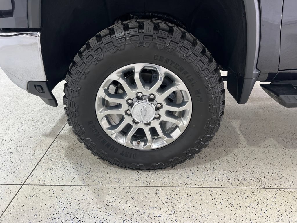 2024 Chevrolet Silverado 2500HD LTZ - Photo 31
