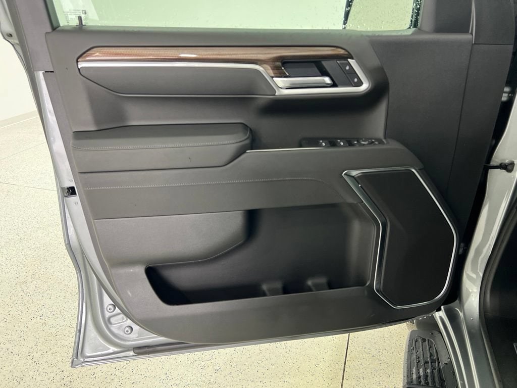 2026 Chevrolet Silverado 1500 LT - Photo 20