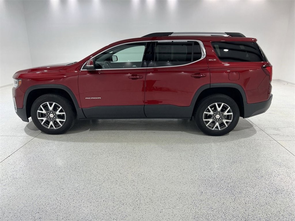 2023 GMC Acadia SLE's photo