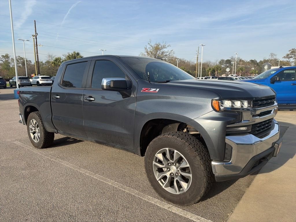 Used 2021 Chevrolet Silverado 1500 LT Truck Crew Cab
