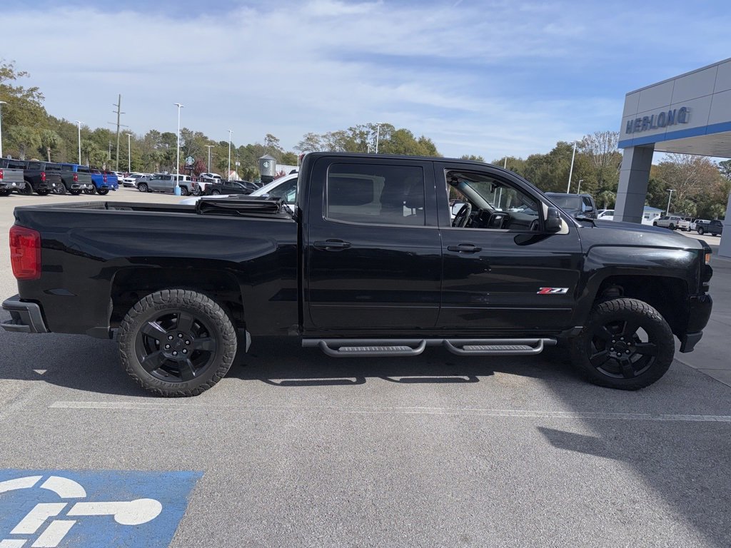 2017 Chevrolet Silverado 1500 LTZ photo 4