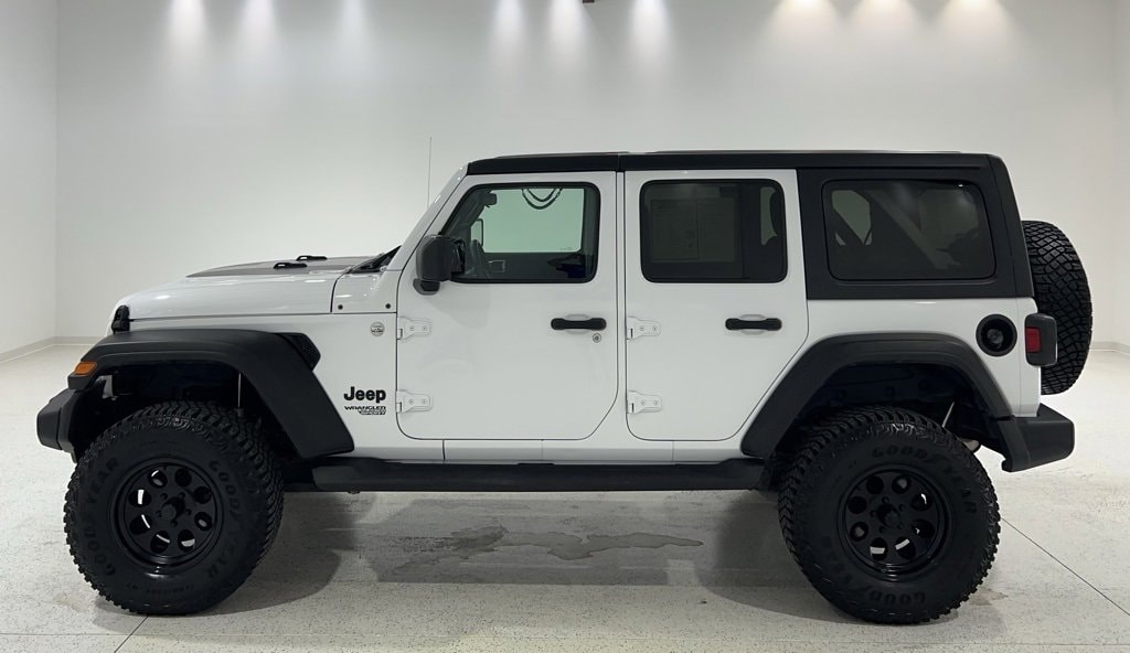 2021 Jeep Wrangler Unlimited Sport's photo