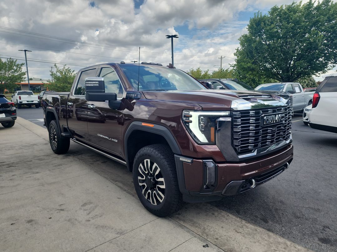 2024 Gmc Sierra 3500 HD Denali Ultimate photo 2