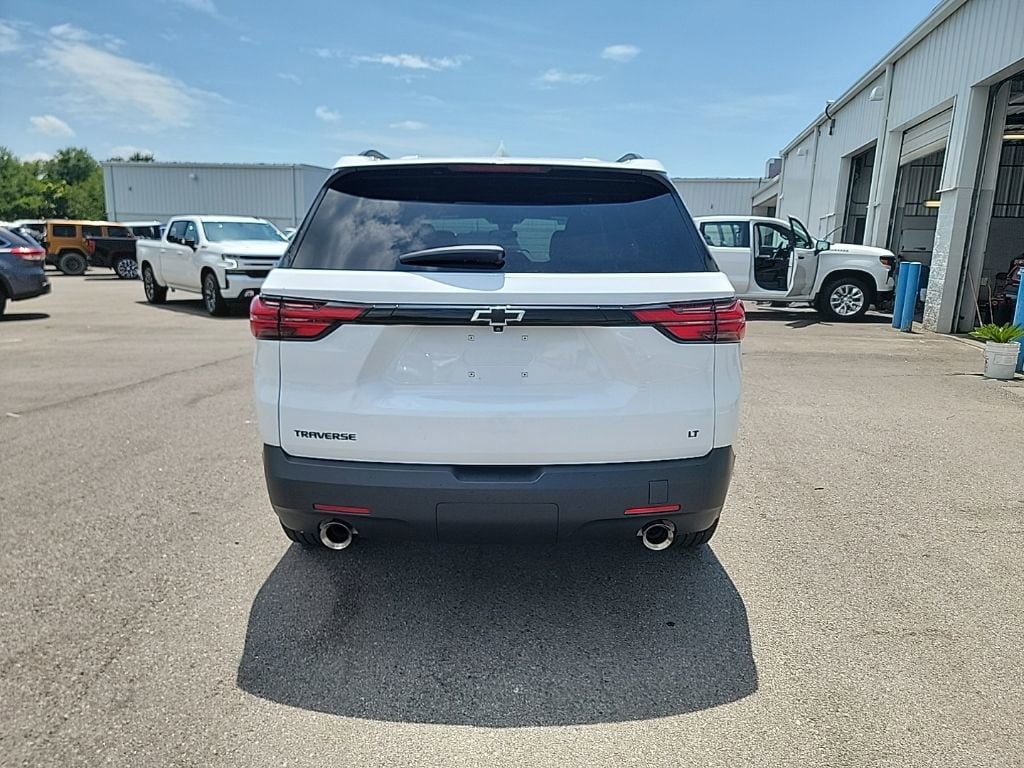 Used 2023 Chevrolet Traverse LT Cloth w/1LT SUV
