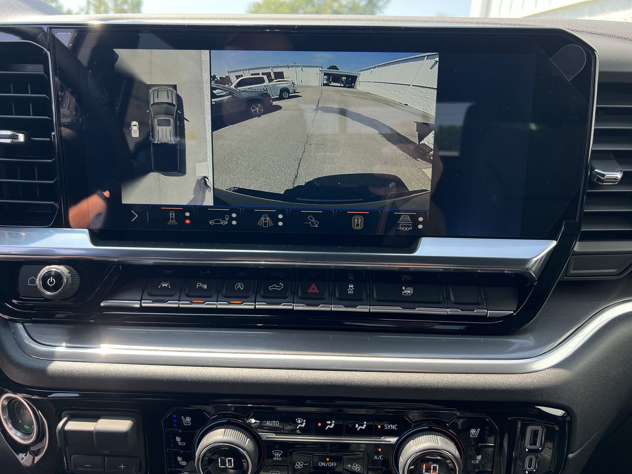 2025 Chevrolet Silverado 1500 High Country - Photo 46