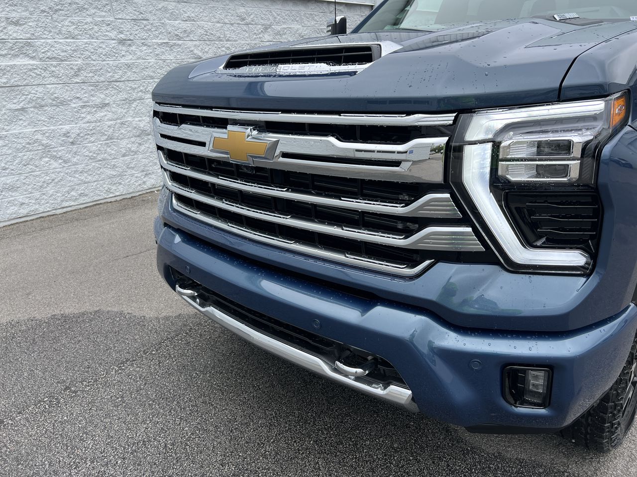 2025 Chevrolet Silverado 2500 HD High Country - Photo 62