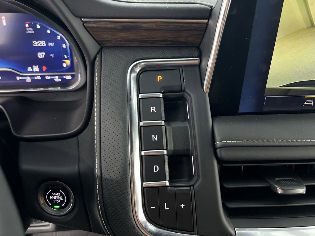 2024 Chevrolet Tahoe Premier - Photo 14