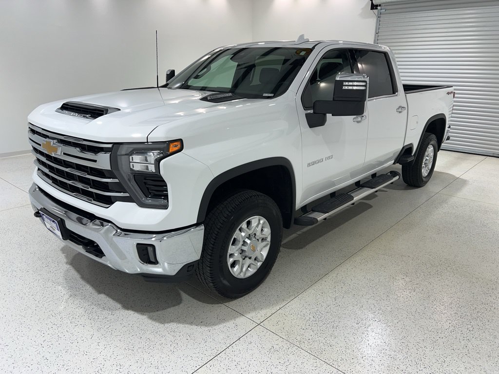 2024 Chevrolet Silverado 2500 HD Truck Crew Cab 