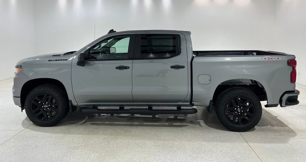 New 2026 Chevrolet Silverado 1500 Custom Truck