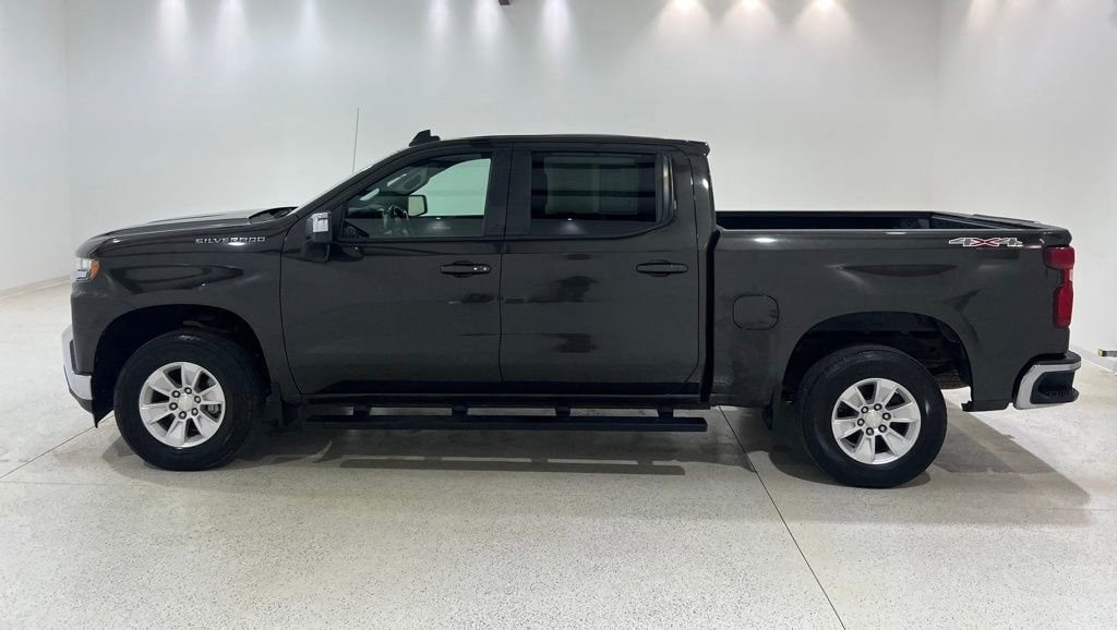 2021 Chevrolet Silverado 1500 LT 4X4 Crew Cab Short Box's photo