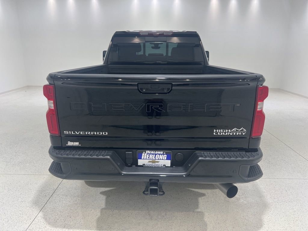 Used 2023 Chevrolet Silverado 2500 HD High Country Truck Crew Cab