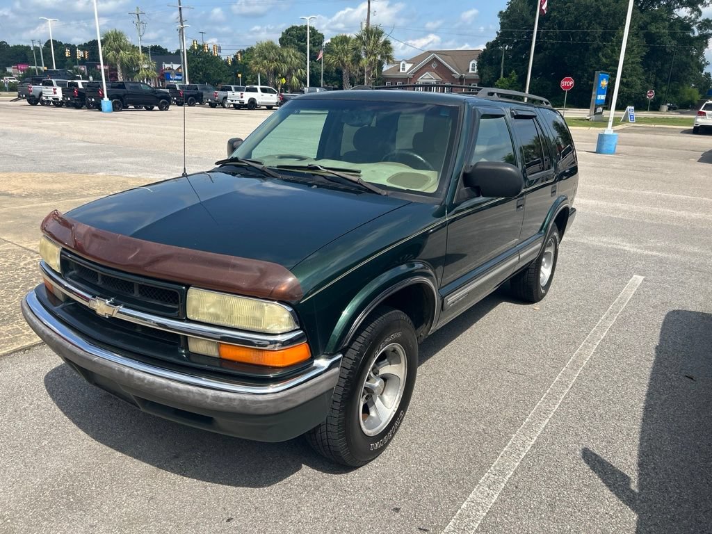 2001 Chevrolet Blazer 2WD LT's photo