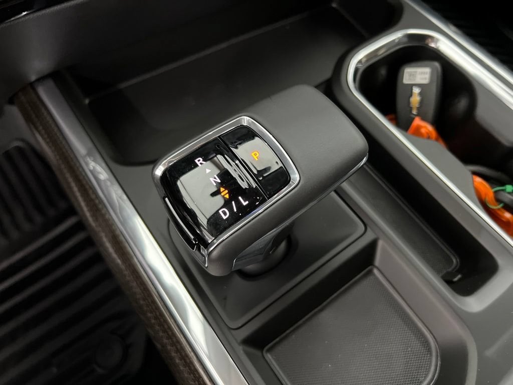 2026 Chevrolet Silverado 1500 LT - Photo 15