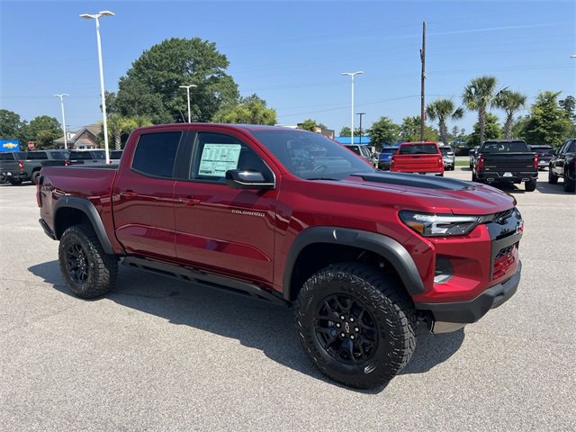 2025 Chevrolet Colorado ZR2 photo 2