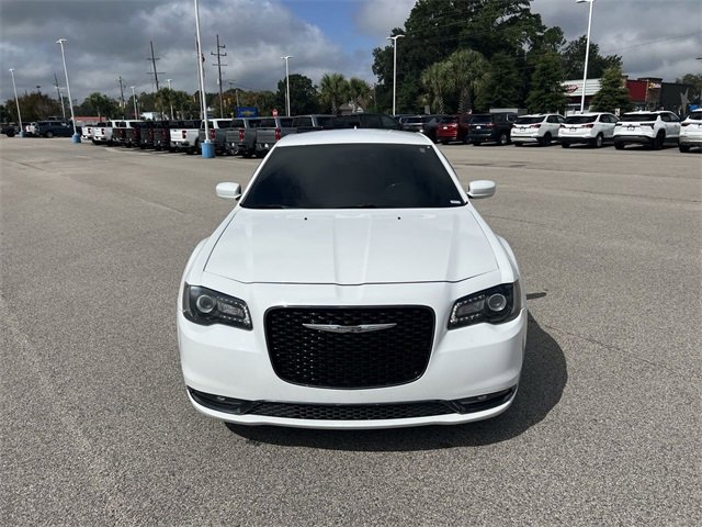 2020 Chrysler 300 S photo 3