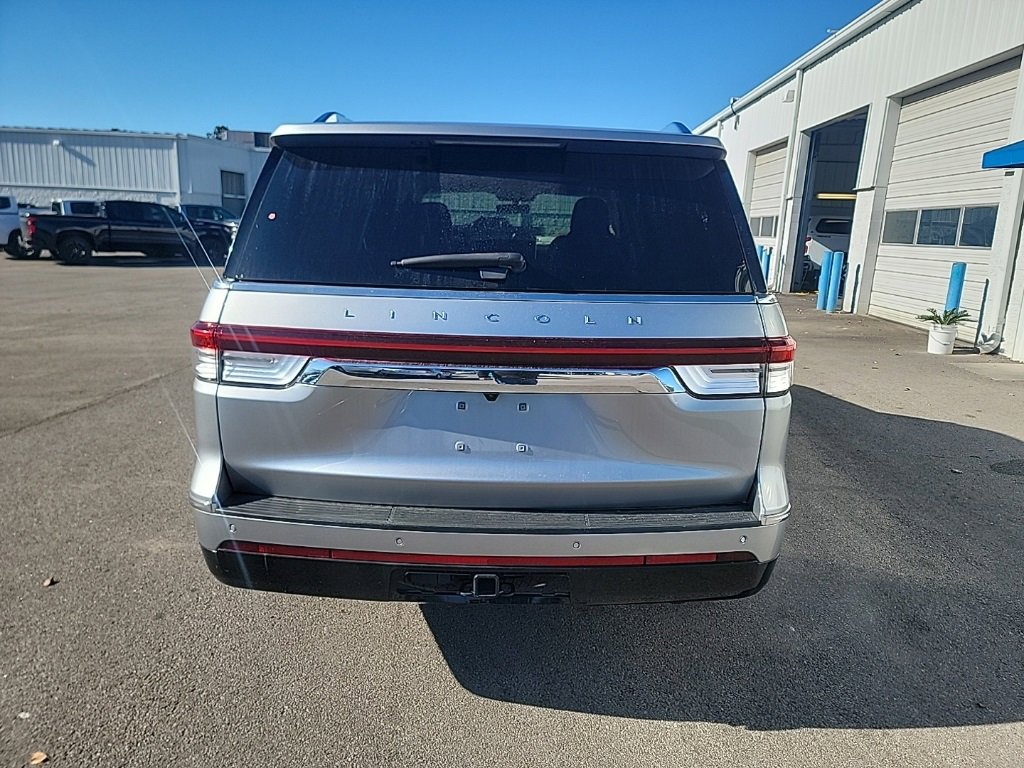 2023 Lincoln Navigator Reserve photo 4