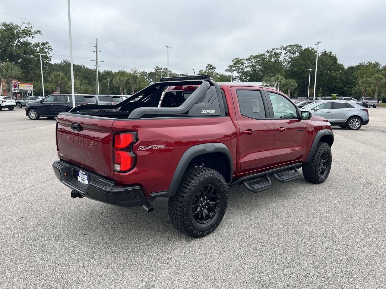 2025 Chevrolet Colorado ZR2 - Photo 40