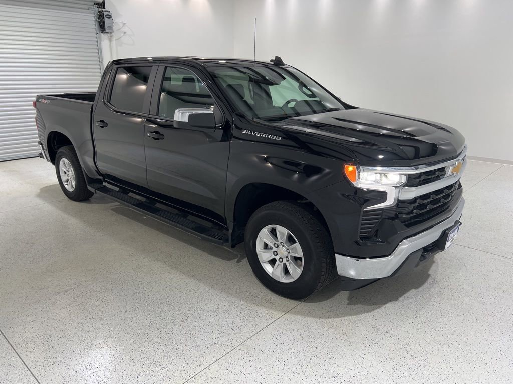 2024 Chevrolet Silverado 1500 LT - Photo 7