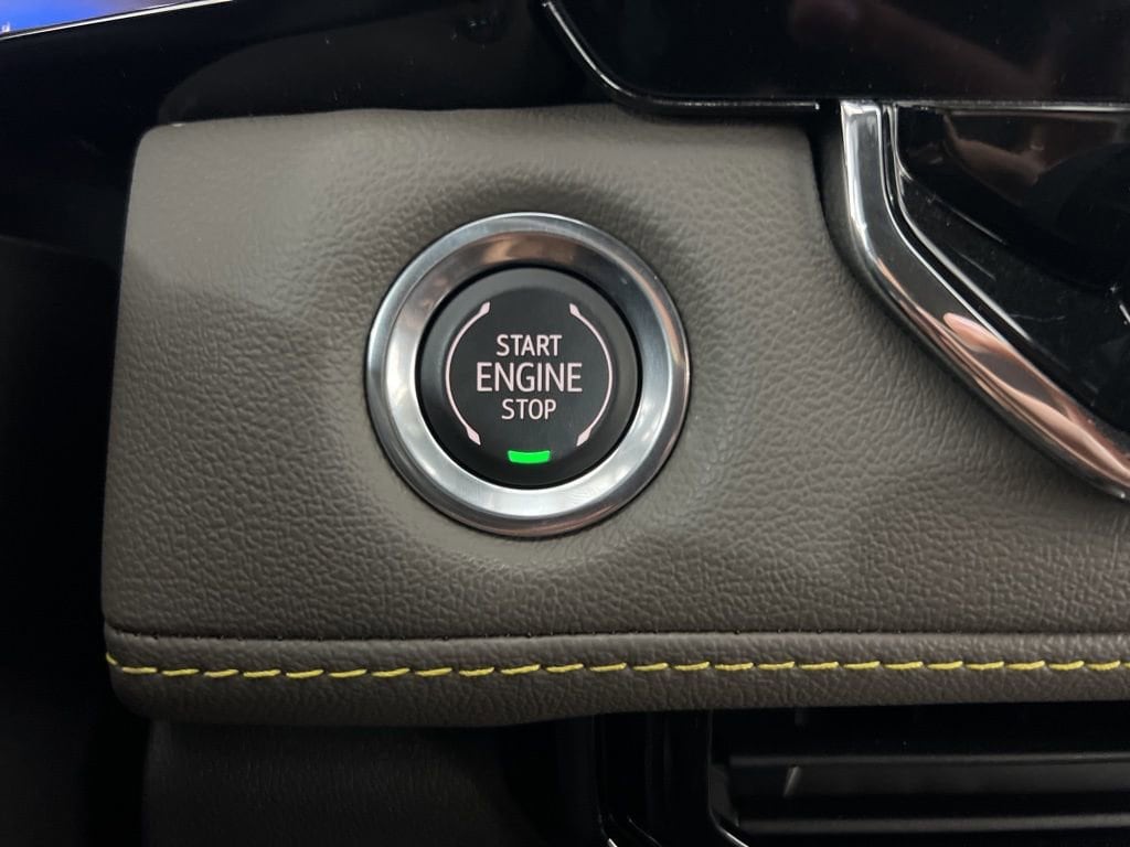 2025 Chevrolet Colorado ZR2 - Photo 16