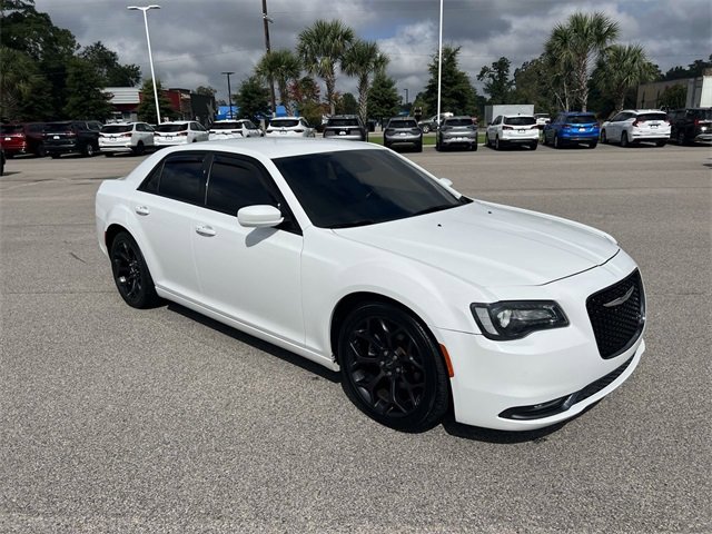 2020 Chrysler 300 S photo 2