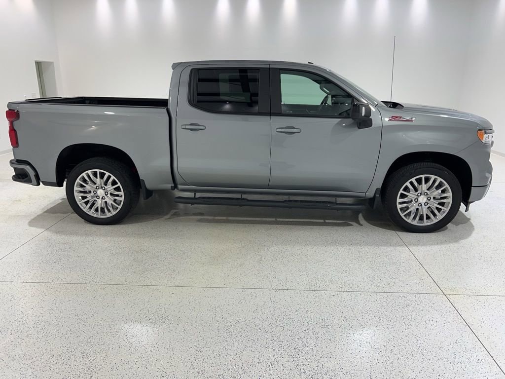 2024 Chevrolet Silverado 1500 RST - Photo 6