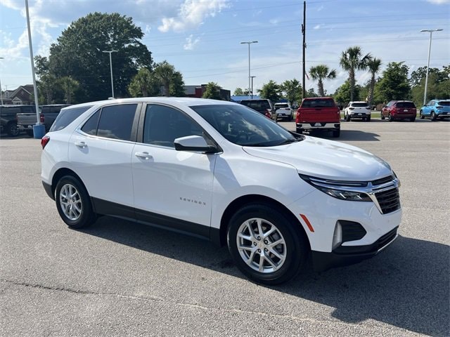 Used 2022 Chevrolet Equinox LT with VIN 3GNAXKEV3NL258272 for sale in Batesburg Leesville, SC