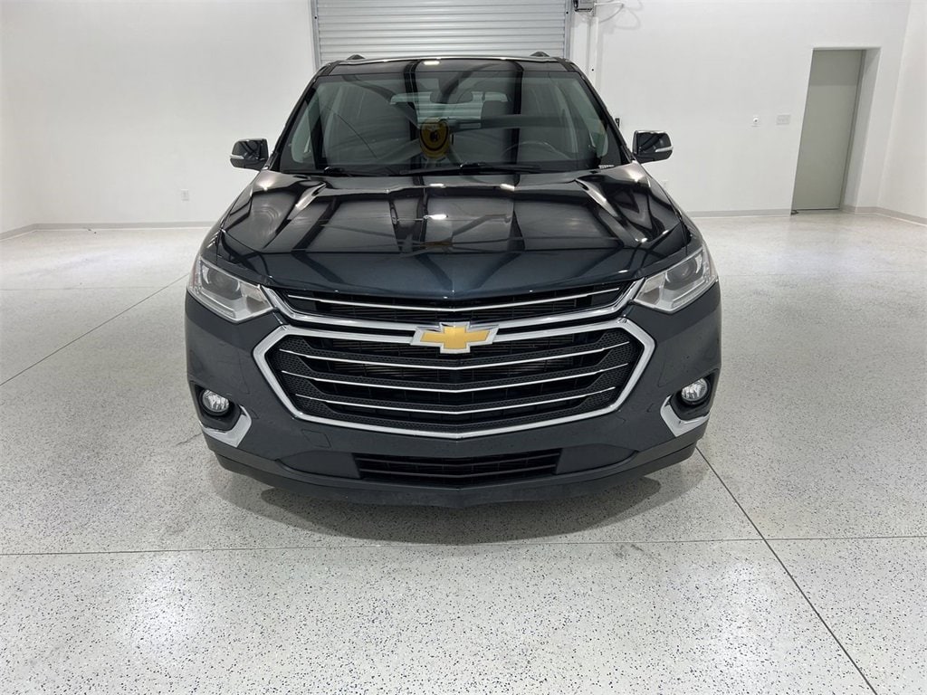 Used 2021 Chevrolet Traverse LT Cloth w/1LT SUV