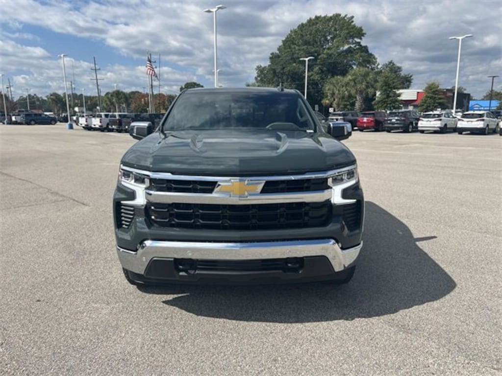 New 2025 Chevrolet Silverado 1500 LT Truck